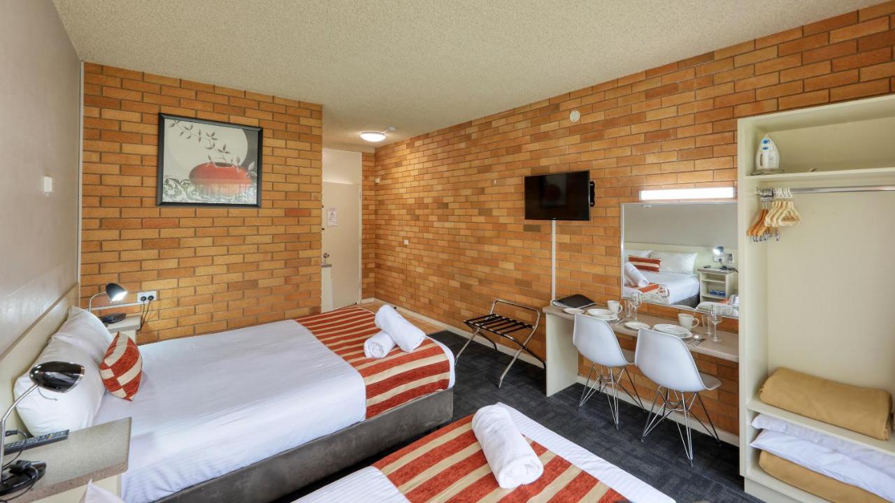 Court Street Motel Parkes Exterior foto